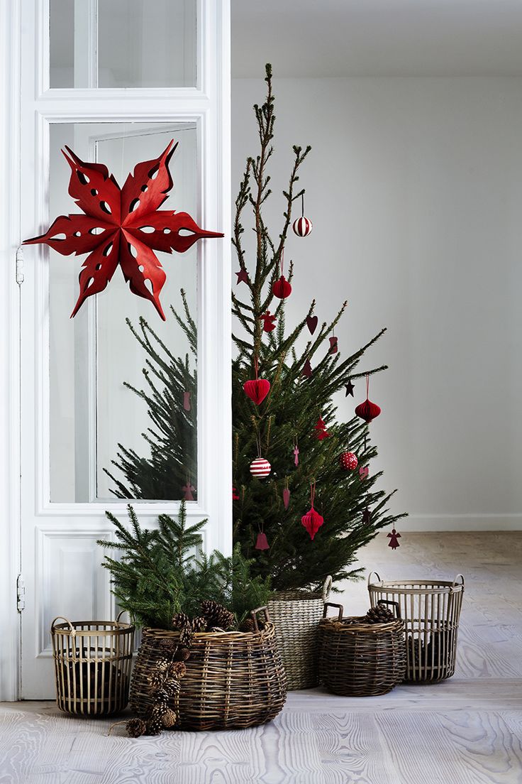 holiday-decor-small-space-02-1505836831